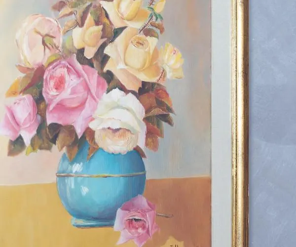 Alessia 招待所 3*